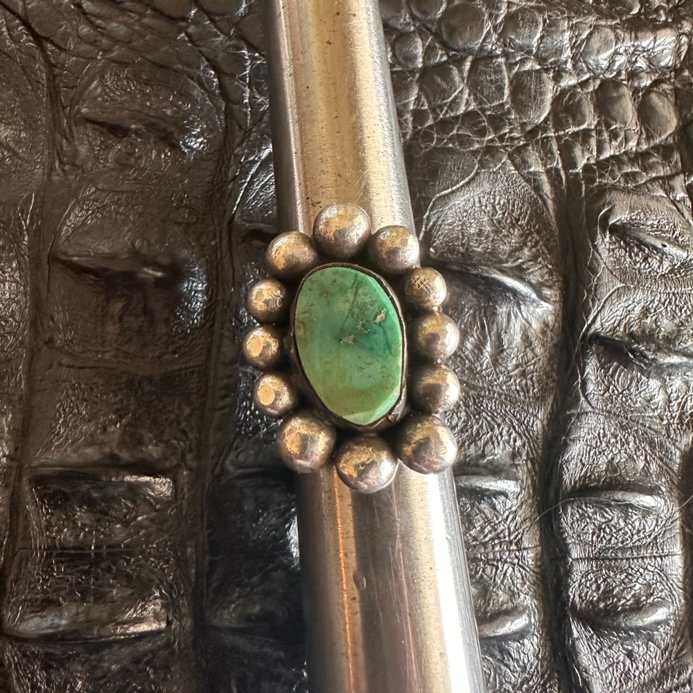 Vintage Turquoise Silver Women's Ring